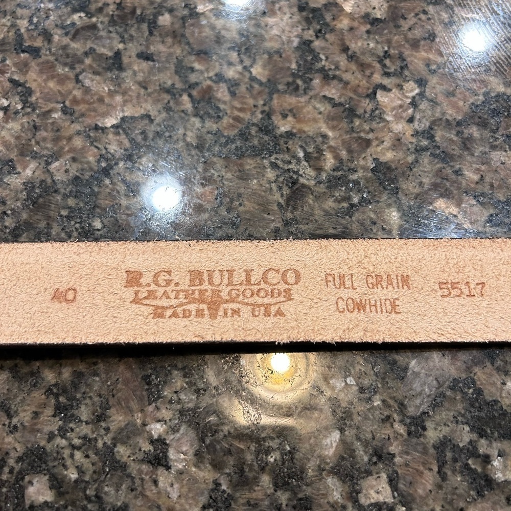 R.G. Bullco Cowhide Goods Belt Tan & Cream Belt w Gold Hardware
Size 46” - Picture 7 of 7